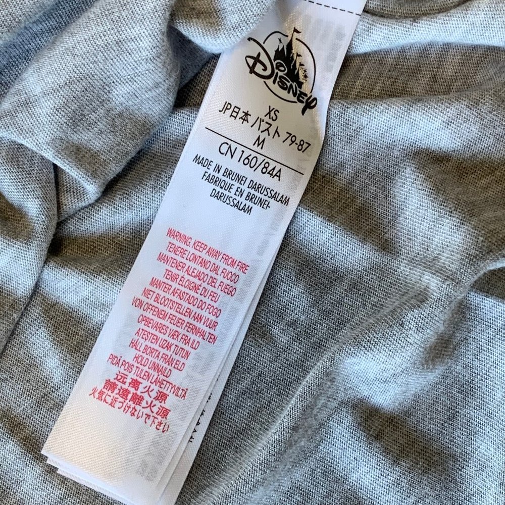 Disney Minnie "Love" long sleeve Tee sz XS - Picture 6 of 8